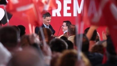 Indignación en el PSOE por el impacto electoral de la "corrupción cutre" y "chusca" de Ábalos y Cerdán