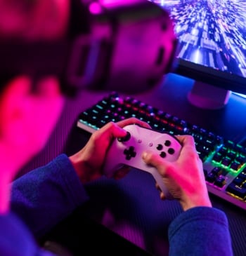 Los sectores audiovisual y videojuegos muestran el potencial canario con un evento [...]