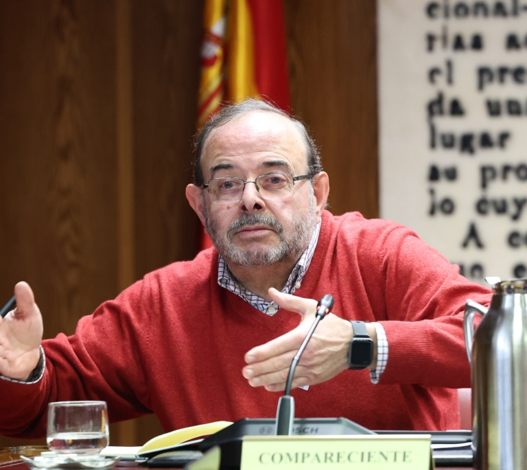El extesorero de las primarias de Sánchez afirma que se financiaron con un método "no habitual"