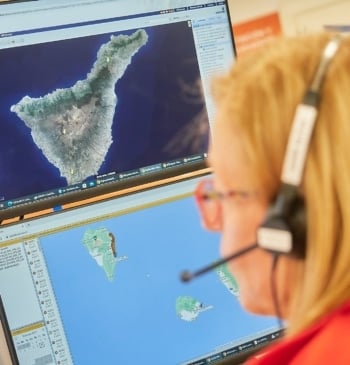 Un muerto y nueve heridos por un golpe del mar en el [...]