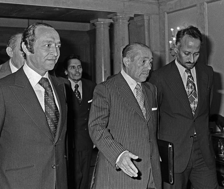 Los Acuerdos Tripartitos de Madrid, el pacto ilegal que vincula a España con el Sáhara