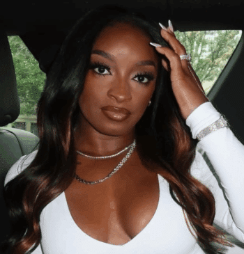 Simone Biles confiesa ante sus seguidores su paso por quirófano