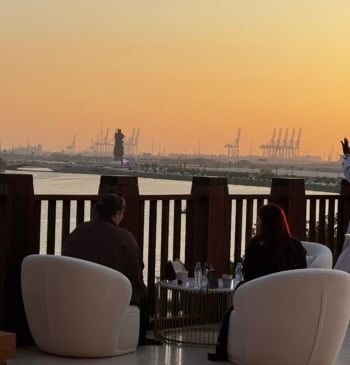 Arabia Saudí modera su 'ley seca': abrirá dos tiendas de alcohol en [...]