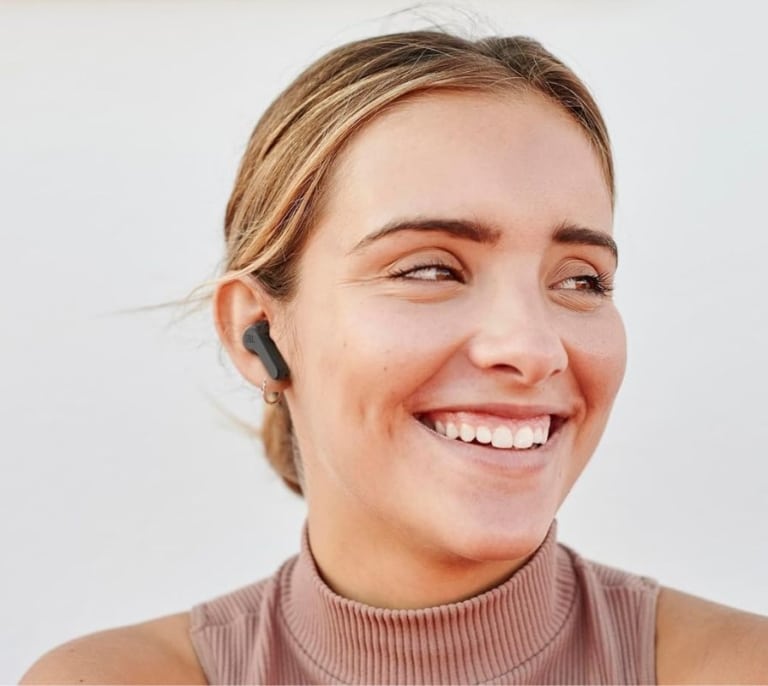 Fnac tira el precio de los auriculares inalámbricos JBL Wave Beam ¡solo durante el Black Friday!