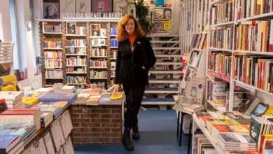 Librería Rafael Alberti, el milagro de vivir 50 años de los libros