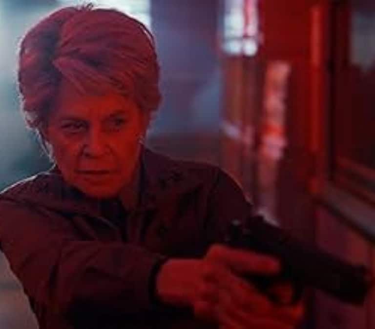 La estrella más 'vieja' de 'Stranger Things' contra la obsesión por parecer joven: "No pierdo un minuto en ello"