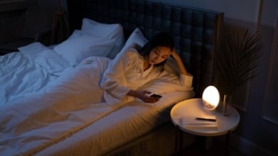 Los riesgos para la salud de consumir melatonina para combatir el insomnio