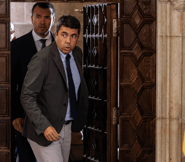 Se precipita la crisis del PP en Valencia y el futuro de Mazón queda sentenciado a la espera de una posible imputación