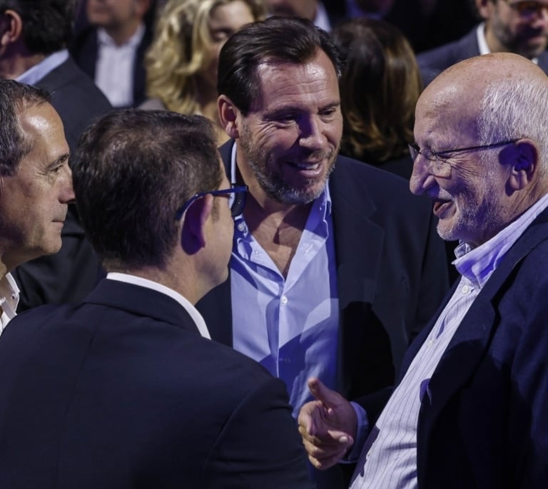 Juan Roig reclama ante Óscar Puente el Corredor Mediterráneo: "No sé si nuestros nietos lo verán"