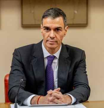 Sánchez elogia a García Ortiz: "Tiene todo mi respeto y mi consideración"