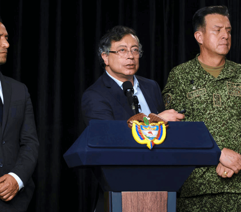 Una investigación revela el presunto apoyo de las disidencias de las FARC a la campaña de Petro