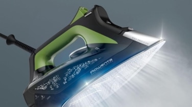 Potencia, precisión y ahorro energético para un planchado rápido y uniforme con esta plancha de Rowenta