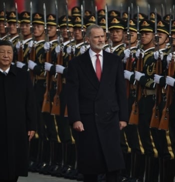 Xi Jinping elogia al Rey Felipe VI en Tiananmen: "Un buen amigo [...]