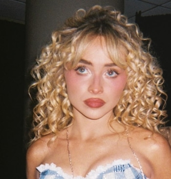 Sabrina Carpenter se 'compra' un musical y se transforma en 'Alicia en [...]