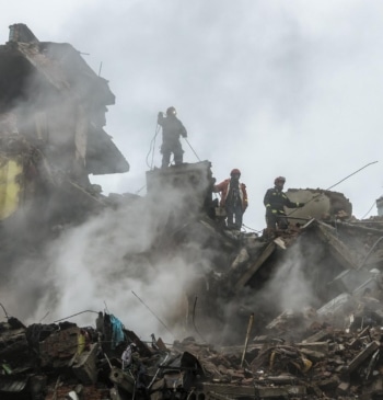 La paz imposible de Trump hace el juego a la guerra de [...]