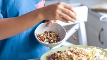 Por qué debes lavar los frutos secos antes de comerlos
