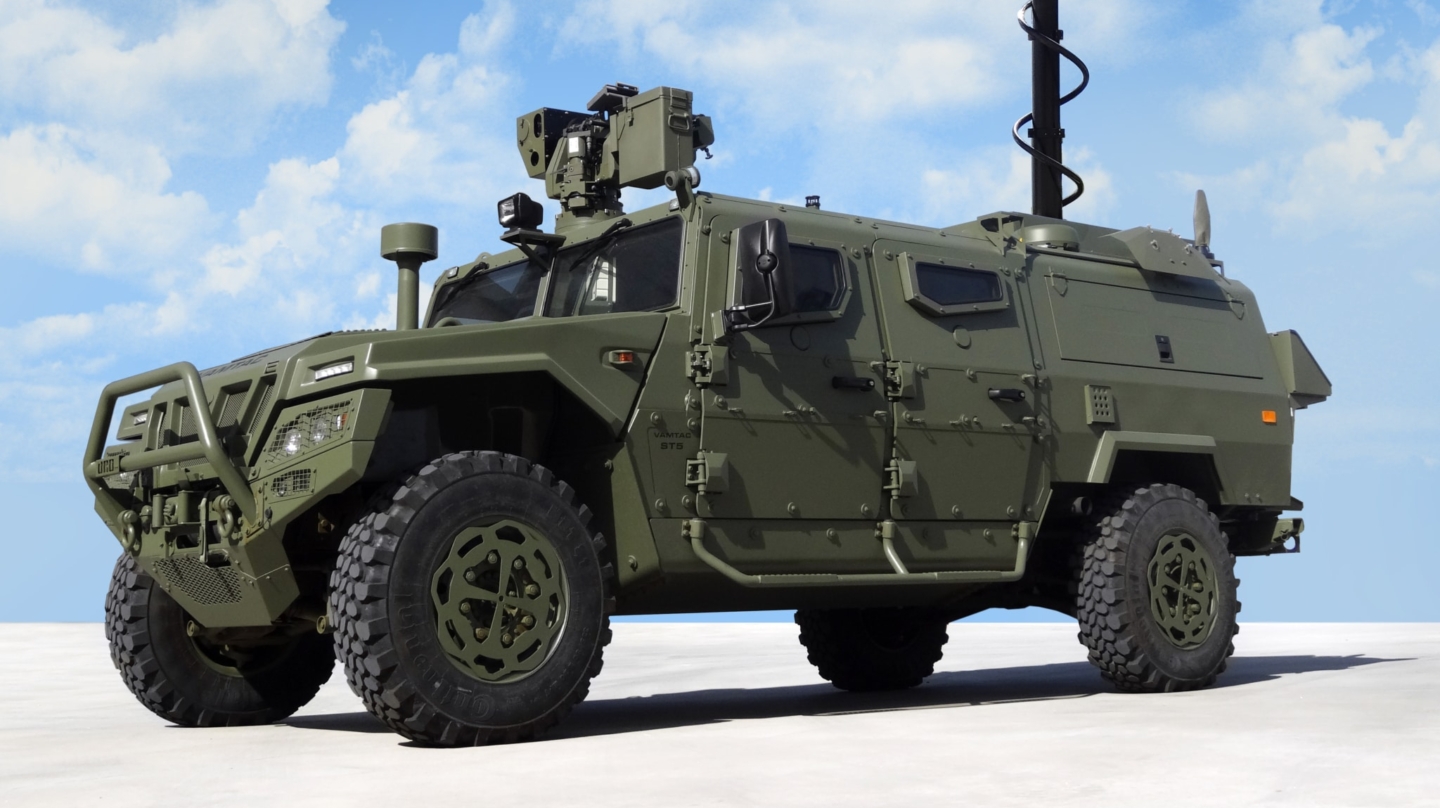 Urovesa equipará 100 vehículos Vamtac con tecnología de Navantia para el Ejército de Tierra