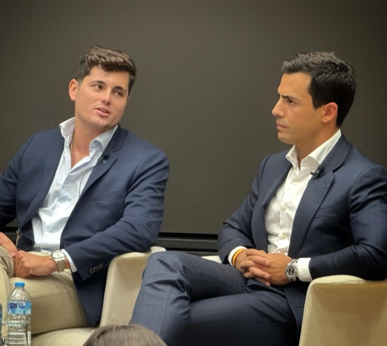 A Vito Quiles le 'admiten' en la universidad: "Nos dicen que todo va mejor, pero compartimos piso y nos tragamos su basura ideológica"