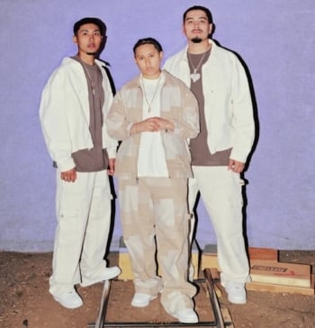 Quiénes son Yahritza y su Esencia, el trío que colabora con Rosalía [...]