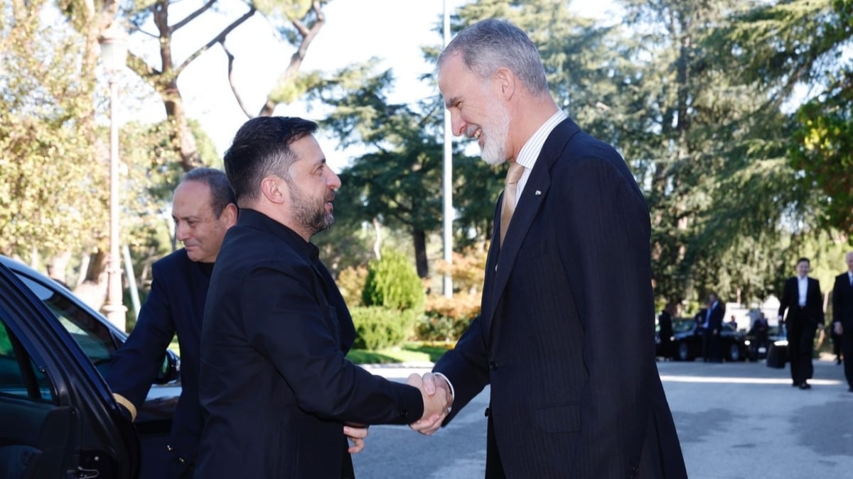 El rey recibe este martes a Zelenski en el Palacio de la Zarzuela.