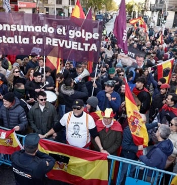 Sumar quiere que Revuelta y Vox declaren en el Congreso por el [...]