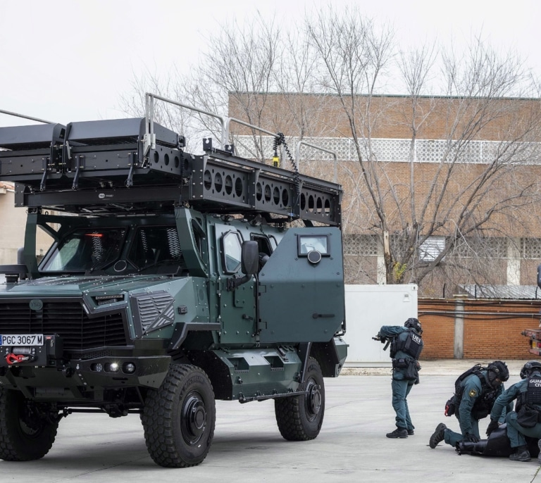 El nuevo IBERO, el blindado español que usará la unidad de élite de la Guardia Civil en  sus misiones más "peligrosas"
