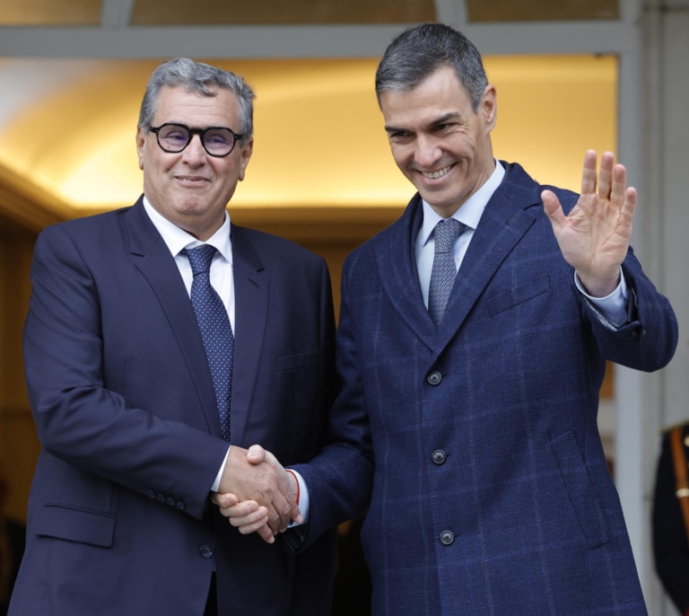 Quién es Aziz Akhannouch, recibido con honores militares en España y acusado de corrupción en Marruecos