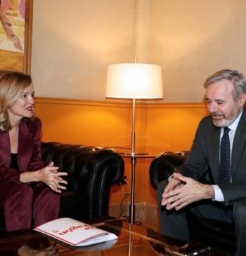 Los casos de acoso sexual en el PSOE dan a Azcón combustible [...]