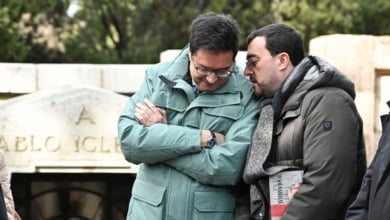 La respuesta del Gobierno a la sentencia contra el fiscal: de los "guiones de Hollywood" de López a la confianza "total" en el TS de Robles