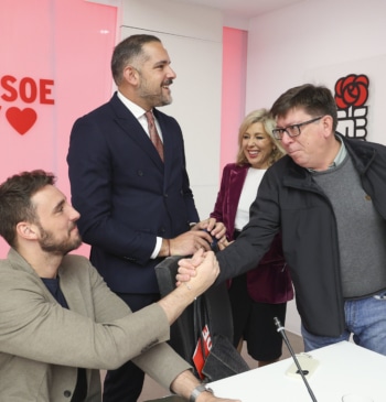El PSOE reconoce en una nota interna que no ha "estado a [...]
