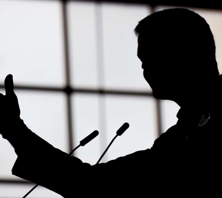 Moncloa detecta "movimientos internos" para "debilitar" a Sánchez por el 'caso Salazar'