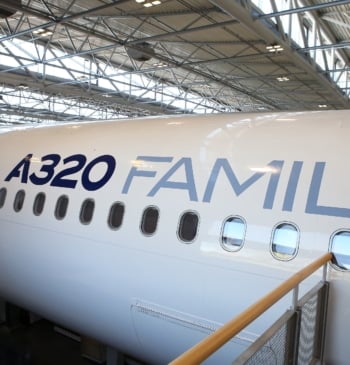 Aviones en tierra y paneles defectuosos: los fallos hacen perder más de [...]