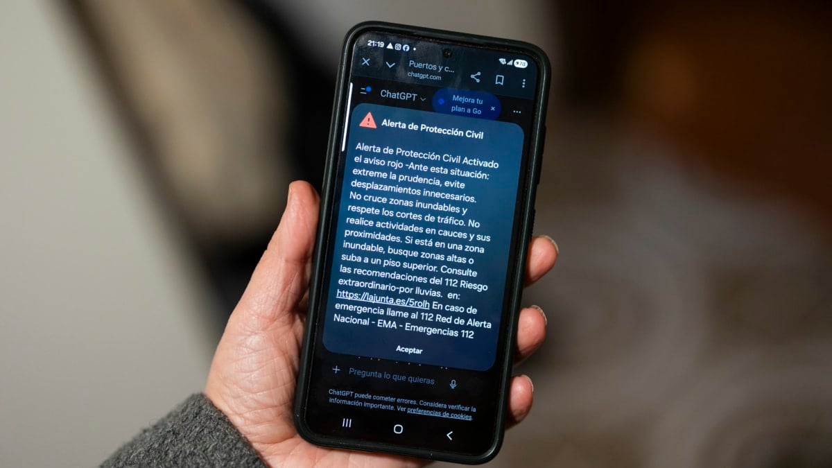 Activan el aviso rojo por lluvias en Málaga y envían el mensaje Es-Alert a la población