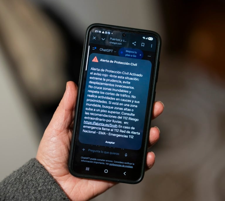 Activan el aviso rojo por lluvias en Málaga y envían el mensaje Es-Alert a la población