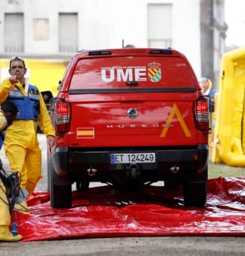 Soldados cazando jabalíes. Lo normal