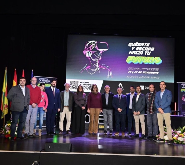 500 estudiantes participan en Guardo en un circuito tecnológico experimental organizado por España Latente