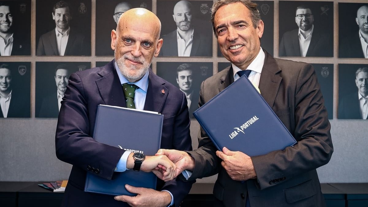 Tebas destaca el impacto económico positivo de la venta centralizada de derechos audiovisuales en la industria del fútbol