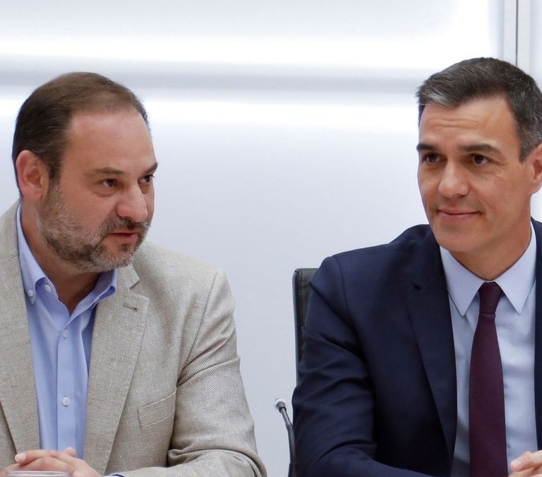 Ábalos se defiende atacando a Sánchez mientras sigue sin colaborar con la justicia