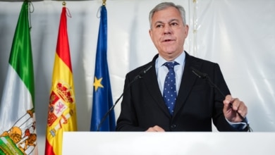 El PP y Vox pactan el presupuesto del Ayuntamiento de Sevilla