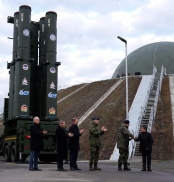 El Arrow 3, el sistema antimisiles israelí con el que Alemania se [...]