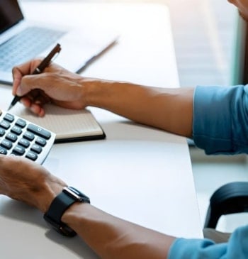 Las deducciones que pueden solicitar los autónomos aunque no coticen