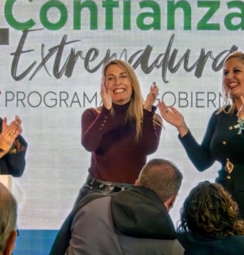 El PP explota el caso Salazar para ganar Extremadura con el decisivo [...]