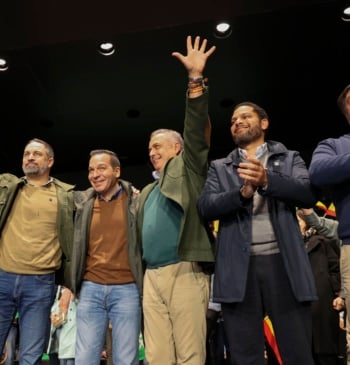 Marcar el paso al PP, la tendencia que Abascal quiere consolidar en [...]