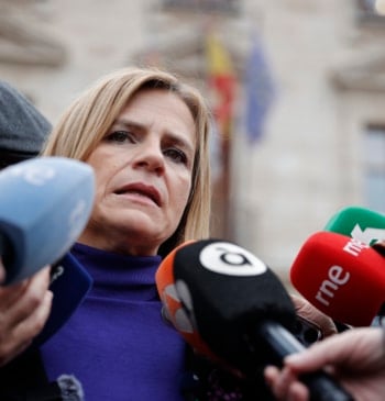 Ferraz evita por ahora llevar a la Fiscalía a Paco Salazar pese [...]