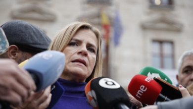 Bernabé tarda quince días en recibir al grupo de feministas críticas con la actuación de Ferraz y Moncloa
