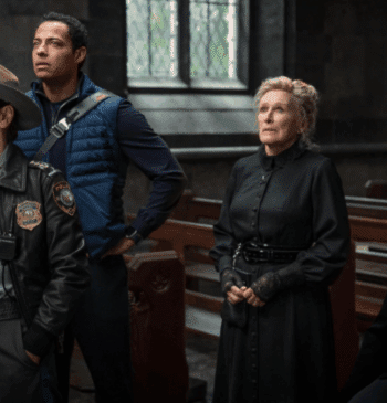 Puñales por la espalda: De entre los muertos (2025)