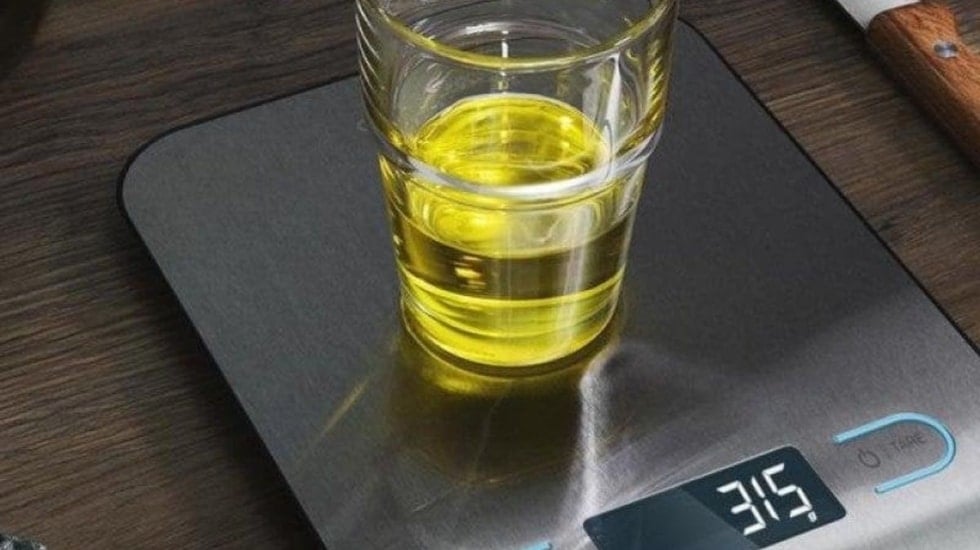 Prepara recetas perfectas con esta báscula de cocina Cecotec por menos de 10€