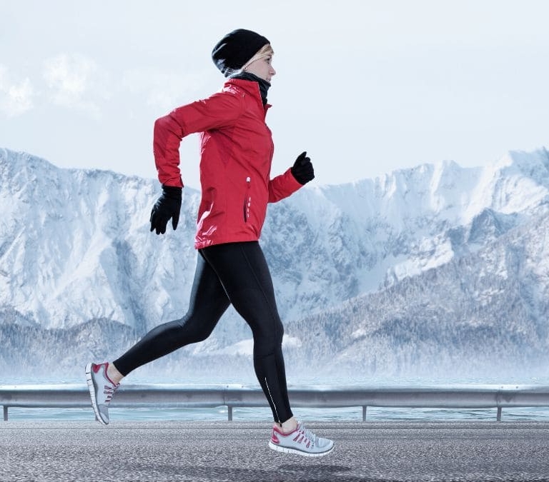 Los grandes beneficios para el organismo de salir a correr con frío