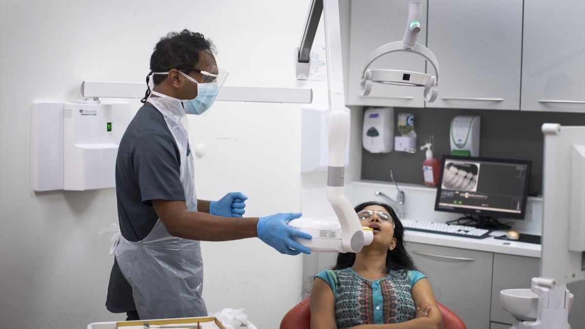 Detenido el anestesista de la clínica dental en la que falleció una niña en Alzira