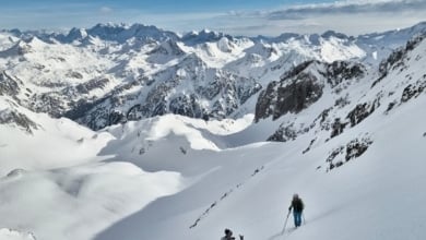 El “influencer” y pediatra Jorge García Dihinx y su pareja, dos de los tres muertos por el alud de Panticosa